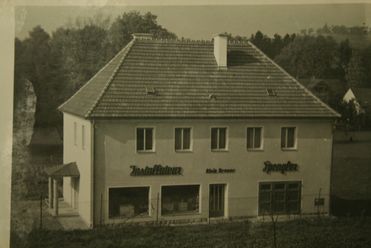 Altes Gebäude aus dem Jahr 1950